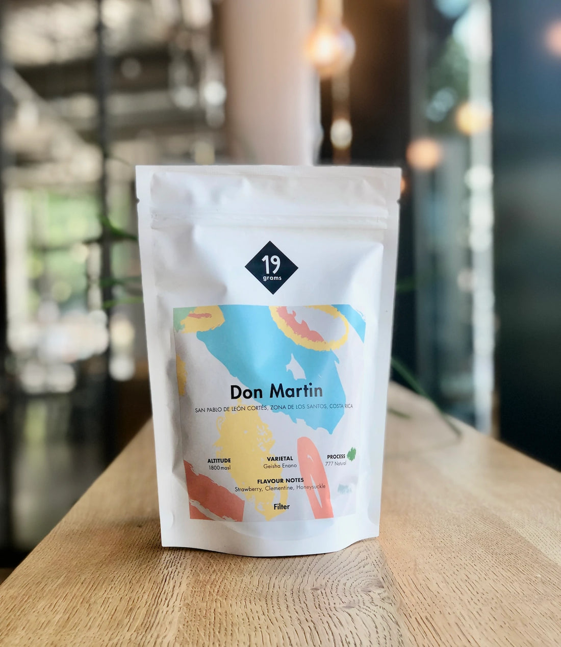 19grams Don Martin Geischa Kaffee auf einem Tisch