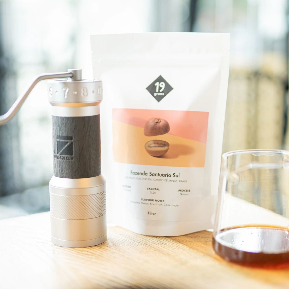 19grams Fatenda Santuario Sul Brasielianischer Kaffee mit Kaffeemühle