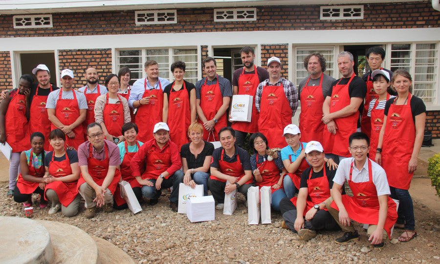 Gruppenfoto von der Farm in Ruanda