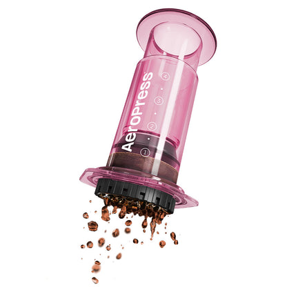 AeroPress Clear Pink in aktion