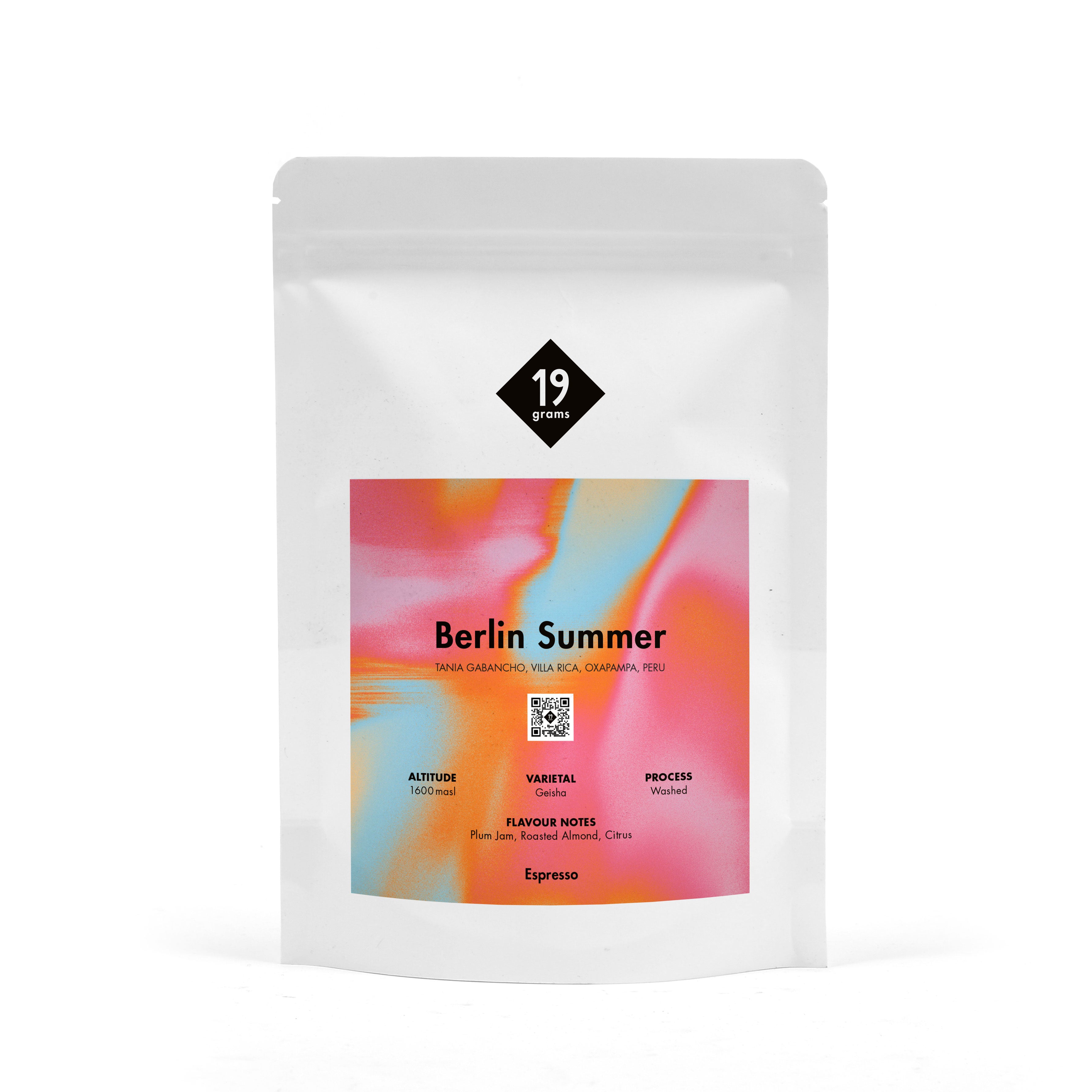 Eine Tüte 19grams Berlin Summer Espressobohnen Kaffee