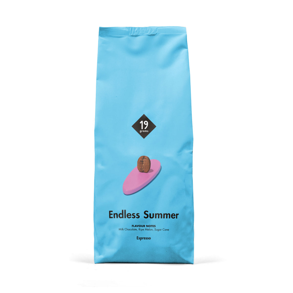 19grams Endless Summer Espresso – 1kg Packung – Produktfoto der Verpackung mit Illustration einer Kaffeebohne auf pinkem Surfbrett