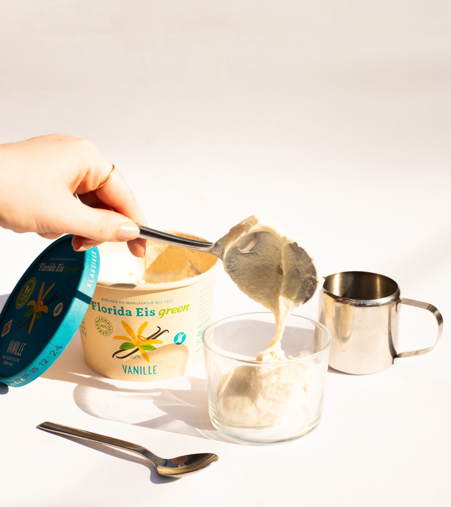 Affogato Vorbereitung mit Florida Eiscafe Eiscreme