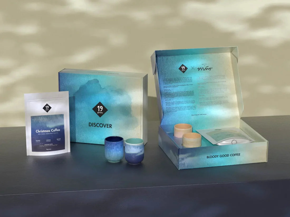 19grams Chrismas Box mit verschiedenen Tassen und Geschenkbox